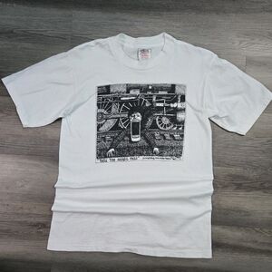 VINTAGE 1990 Bad Bob Art T-Shirt Screaming Man Under Train Size L Single Stitch